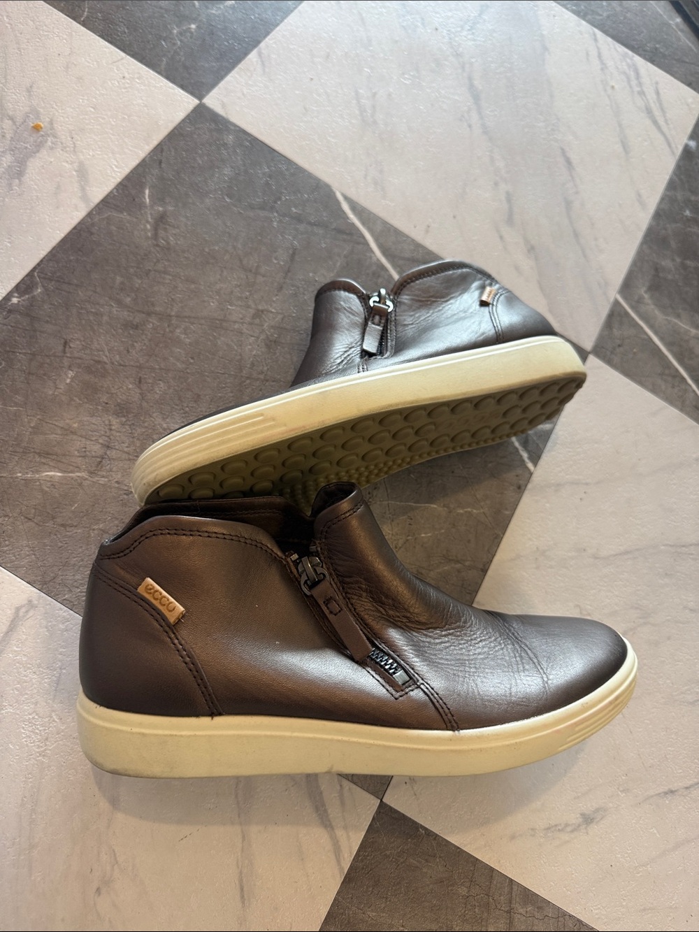 Ecco Brown Leather Chukka Boots with Side Zipper and Cream Sole